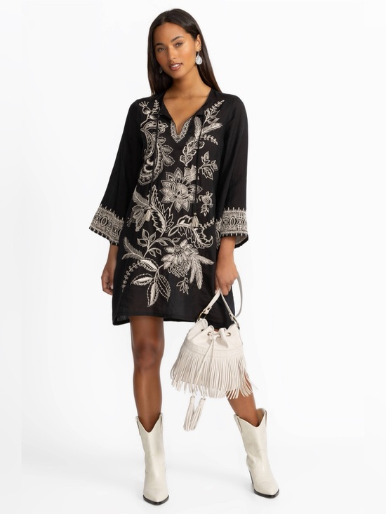 Johnny Was Dresses & Skirts - Johnny Was Kimono Sleeve Relaxed Dress Embroidered L